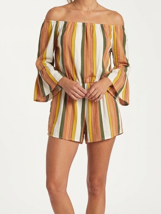 &merci Pants - &merci Striped Off-Shoulder Romper Shorts in Multi-Color Large